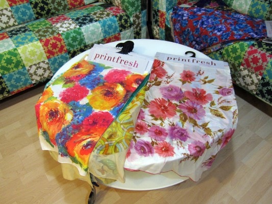 PF_vintagefabricscouch