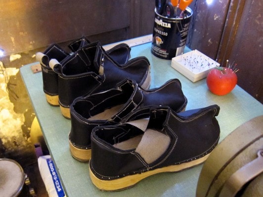 shoes shoes