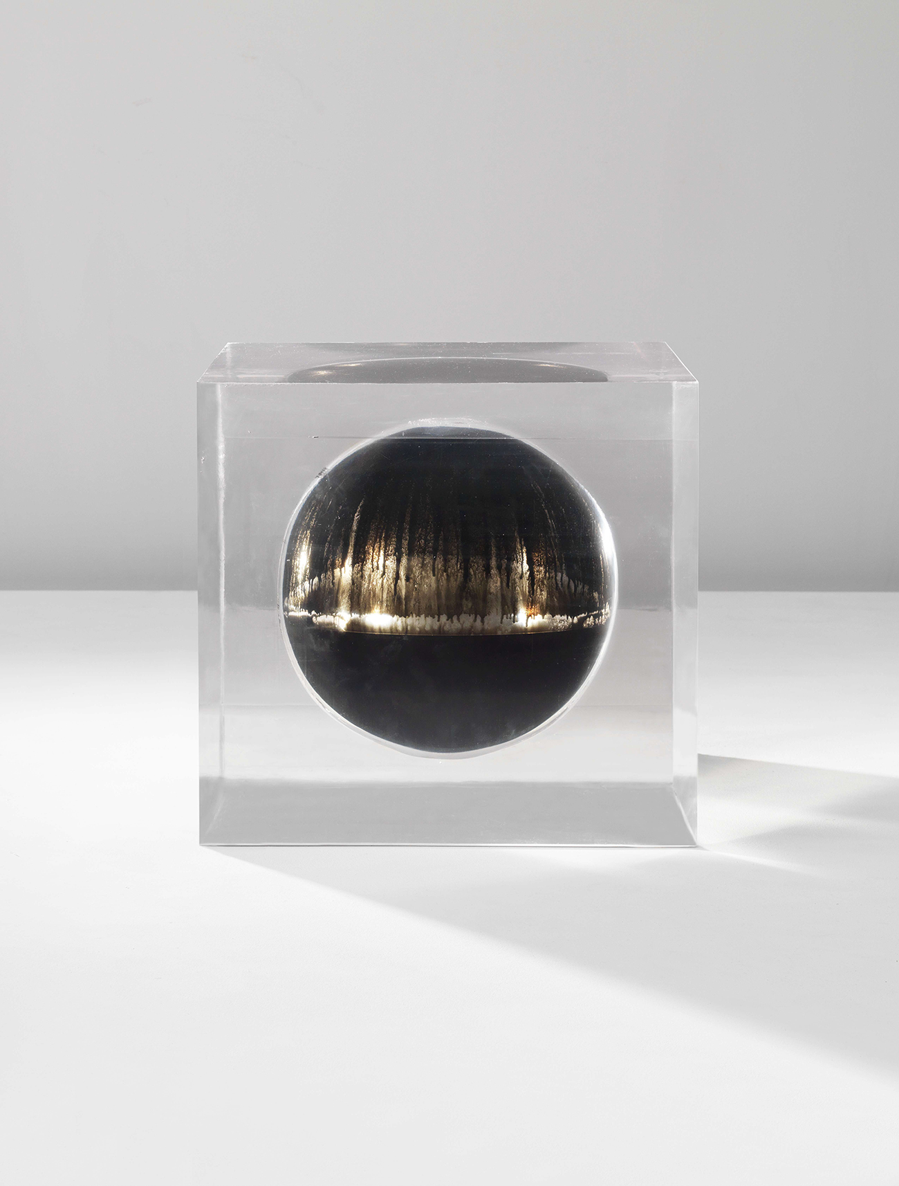 Trapped Sphere Oil_Faye Toogood