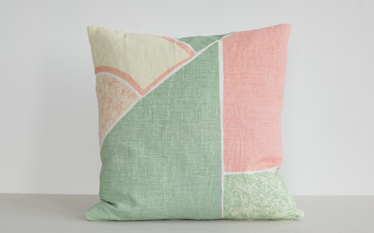 Patterned cushion