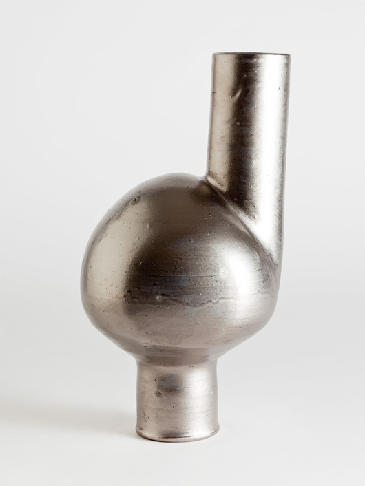 platinum_wayward_vase