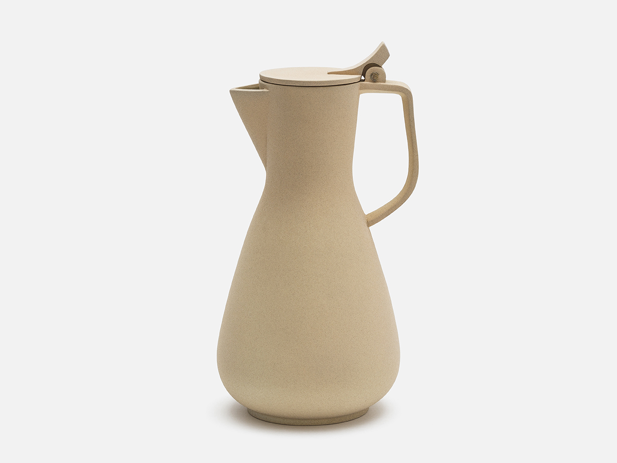 Photo_by_Antti_Pulli_Cornwall_Jug_by_Kirstie_van_Noort_sm