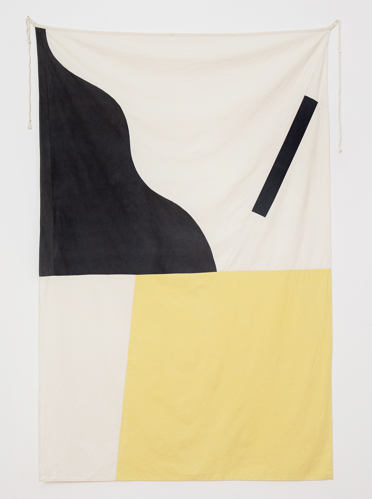 LGH.Wall Hangings..Amateurs_A Flag For Every Home 05 (2014)_Assemblies of hand dyed, bleached and natural cotton pieces_100 * 152 cm.DKK 6.500