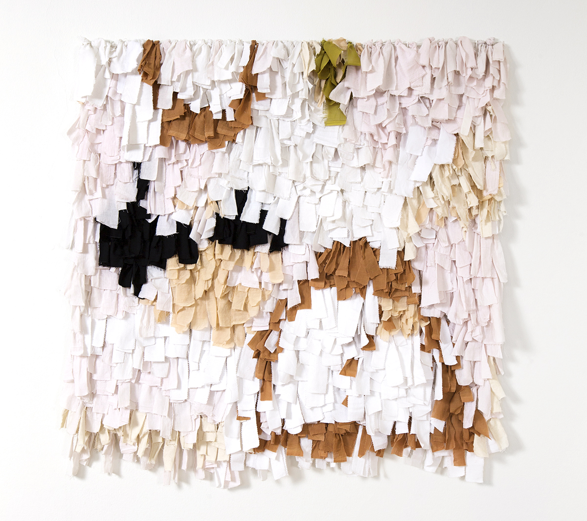 LGH.Wall Hangings.Clarisse Demory_Le Beuys (2014)_Mixed fabric_101,5 * 106 cm.DKK 7.500