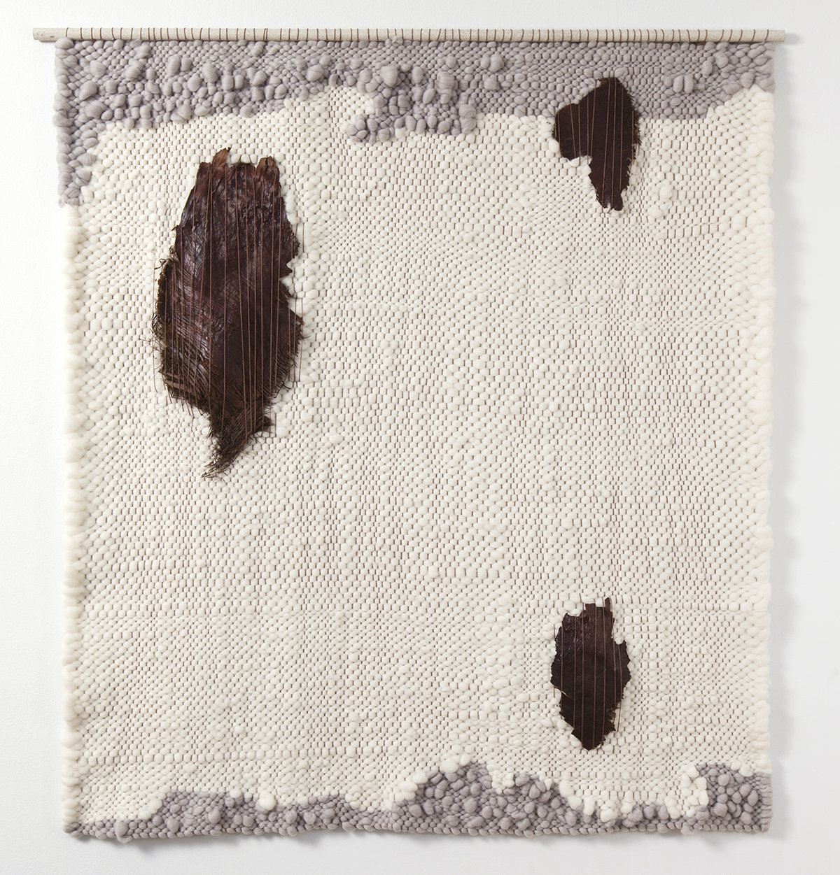 LGH.Wall Hangings.Mimi Jung_Small Palm 3 (2015)_Natural fibers on powder coated steel rod_121,9* 130,8 cm.DKK 25.000