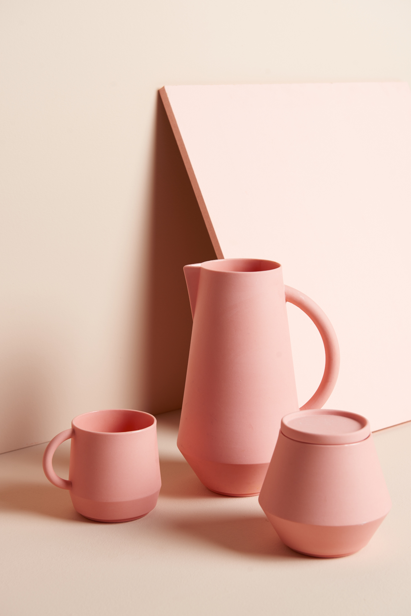 Colorful geometric design objects by Schneid