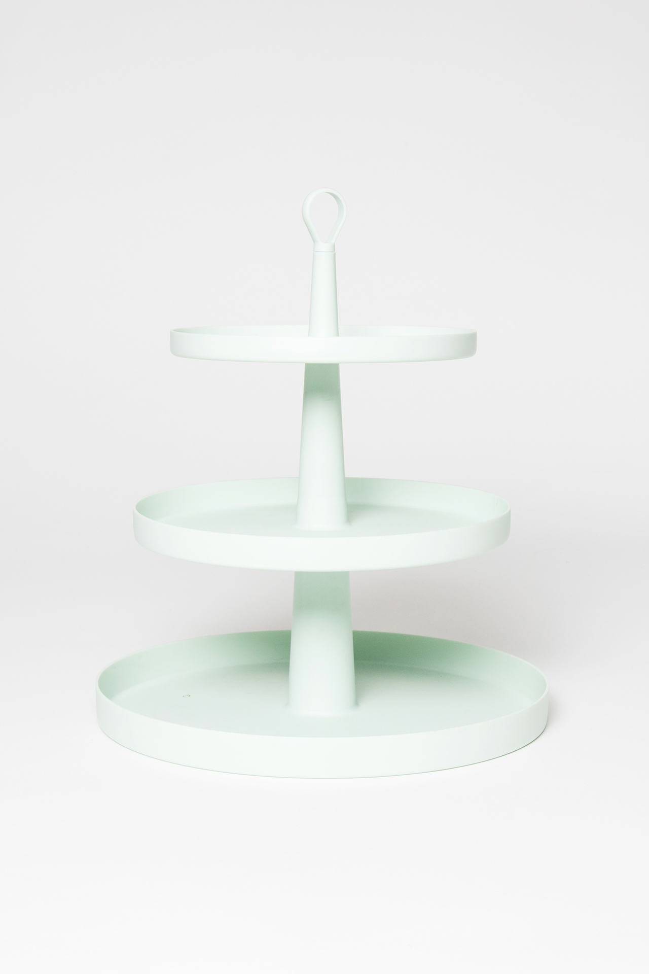 OMMO's colorful kitchen accessories