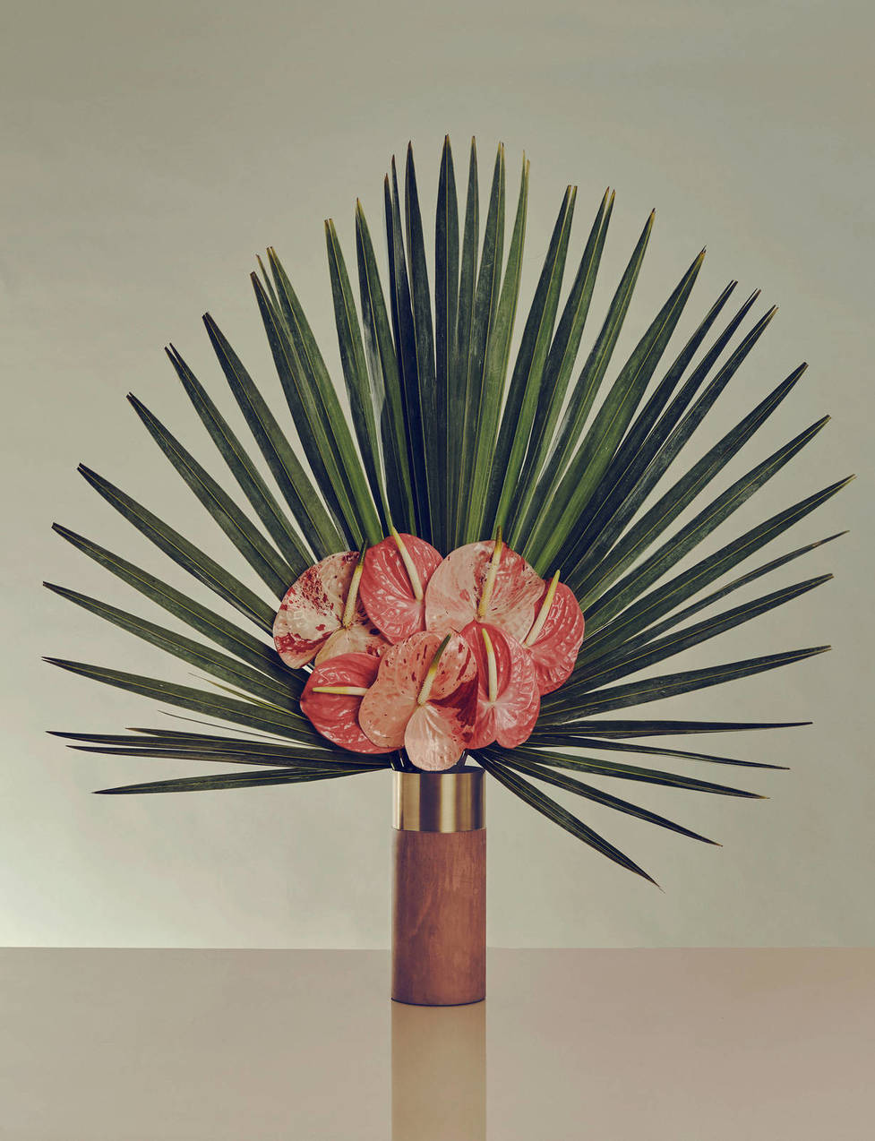 medium_ED_CH_v2.44_BEYOND_THE_BOUQUET_red_flower