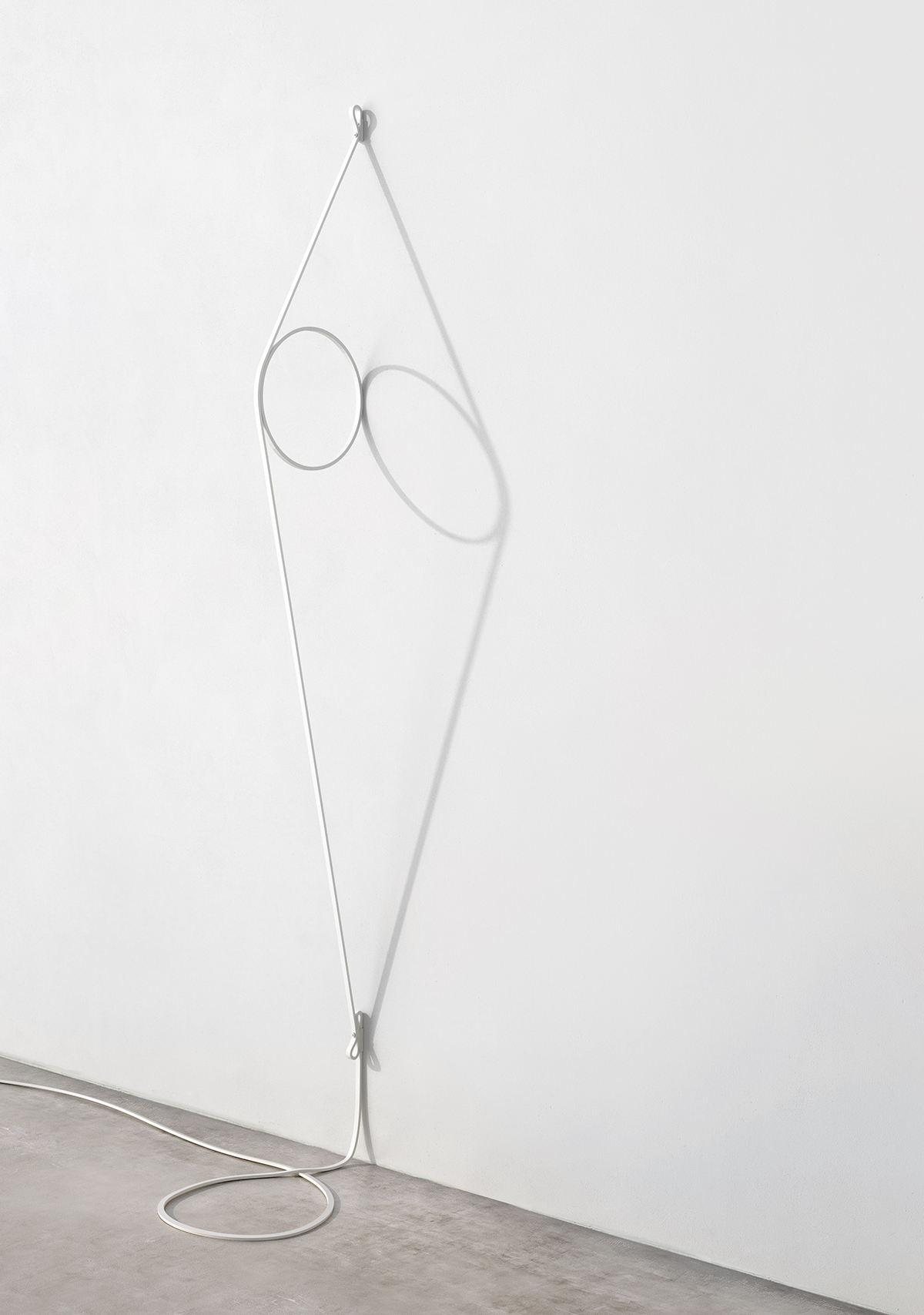 Flos_WireRing_Formafantasma (2)