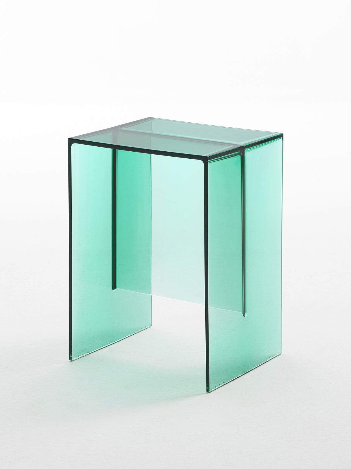 Kartell_MAX BEAM_New Color_01