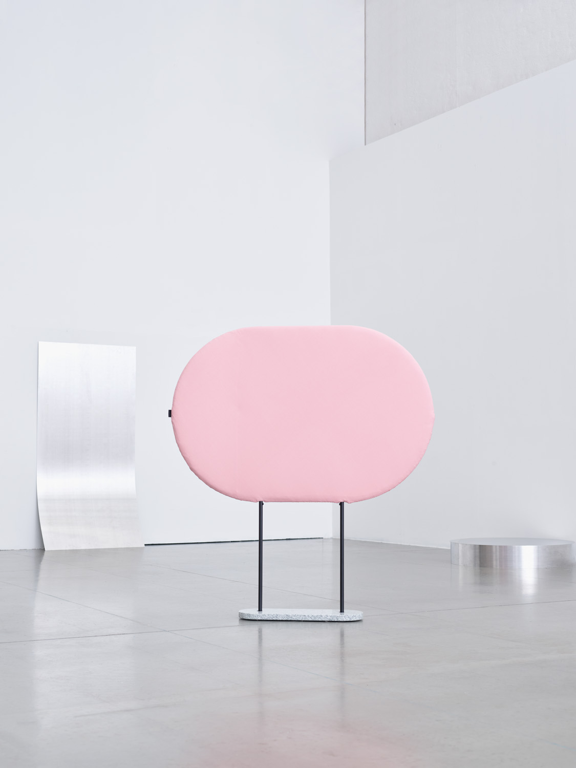 ZETTELER_Norwegian_Presence-Photo-Lasse_Fløde-Design-Vera_&_Kyte