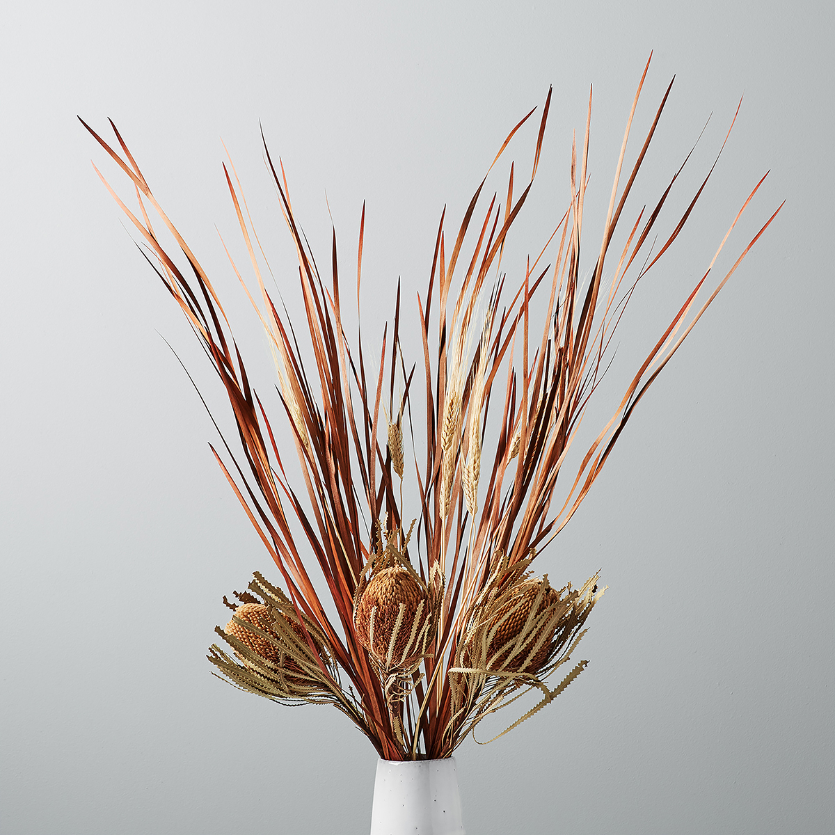 Metaflora x West Elm_Dried brown banksea metallic-palms-wheat