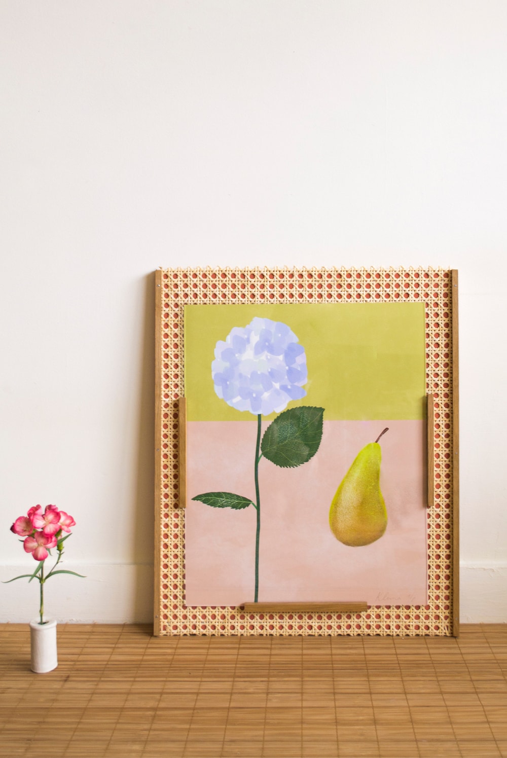 hortentia-pear-frame-min