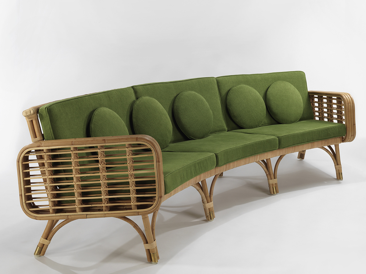 Design Miami_Ralph Pucci_India Mahdavi_Cap Martin curved sofa 1