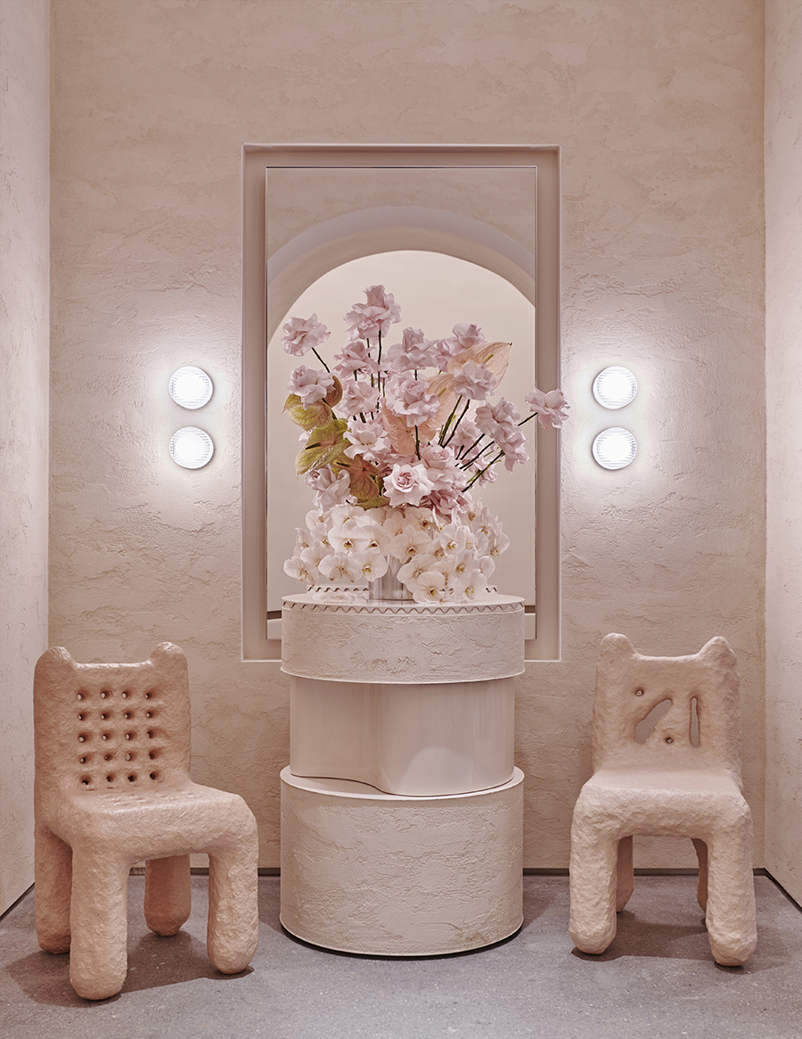 Glossier_Flagship_Chairs_CG