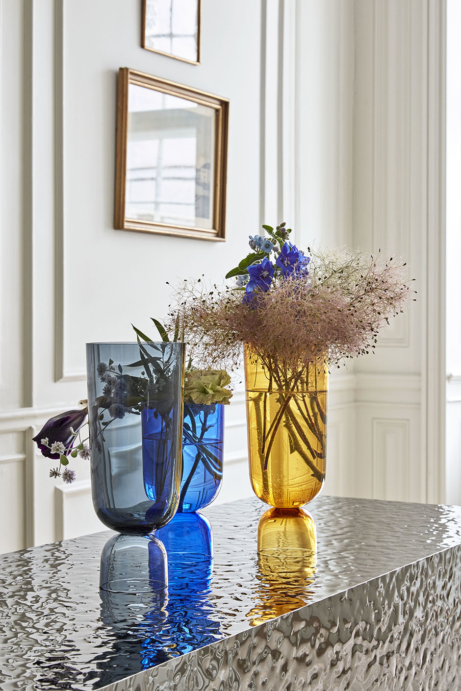 Bottoms Up Vase electric blue S_amber L_navy blue L