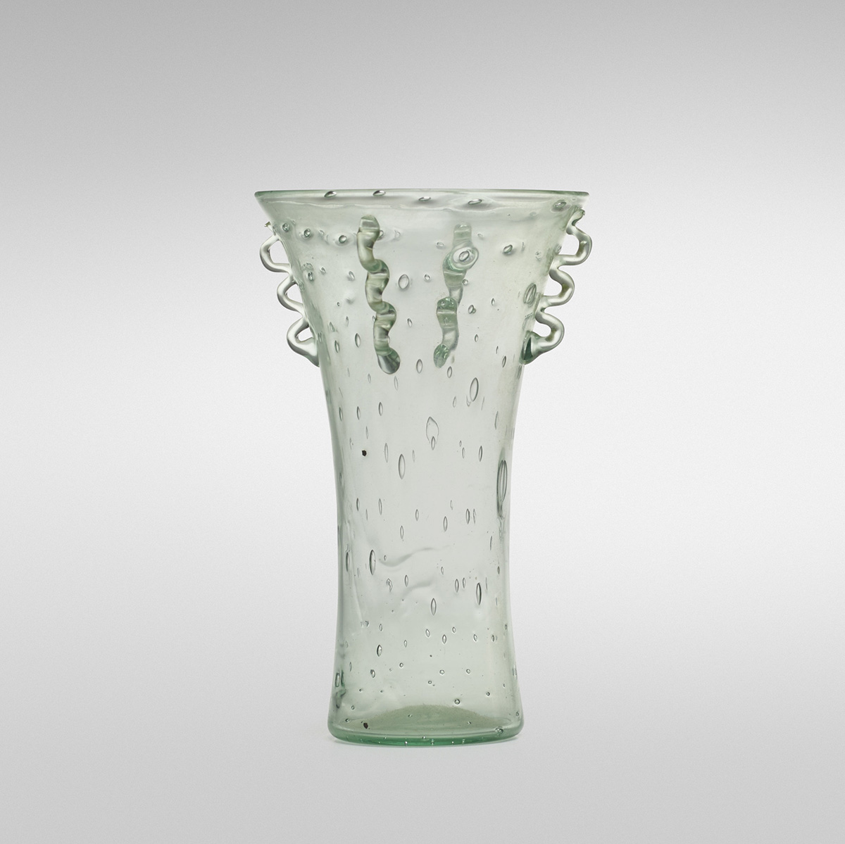 106_1_important_italian_glass_april_2020_vittorio_zecchin_soffiato_vase_model_1790__wright_auction