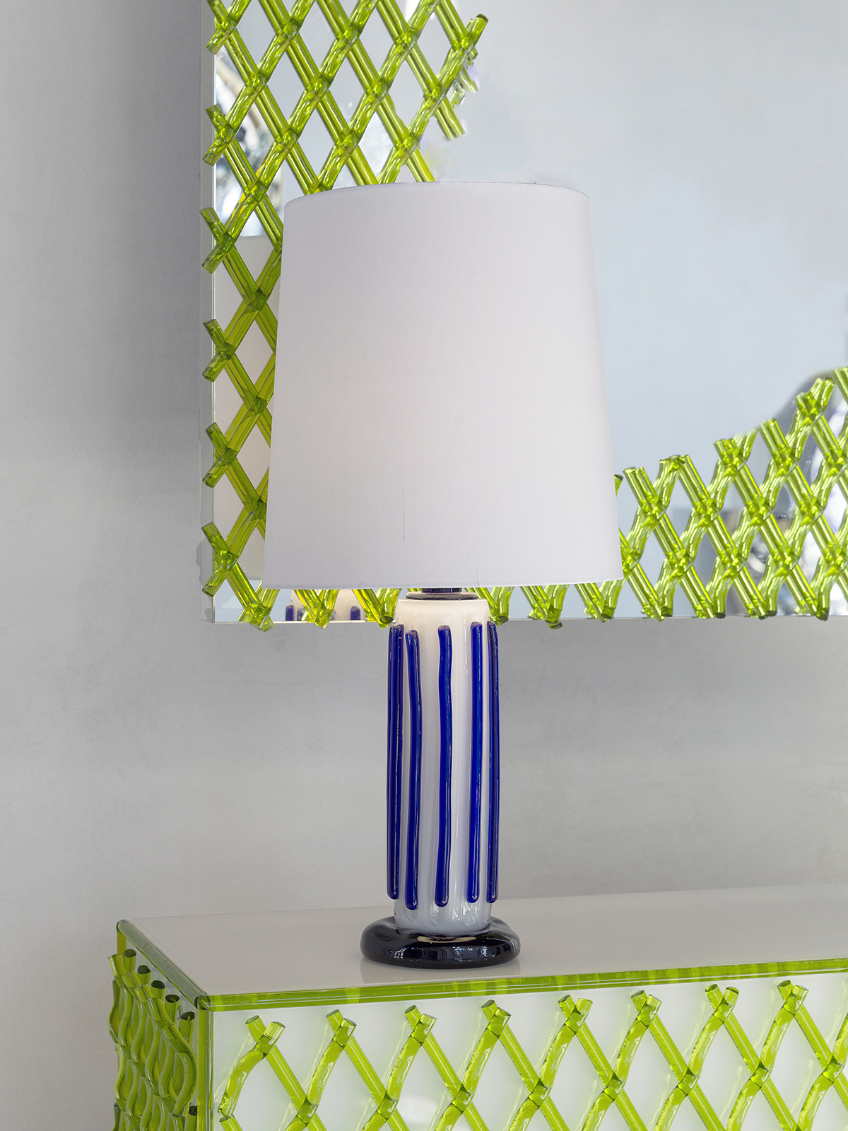 1. MB Table Lamp 'Column'