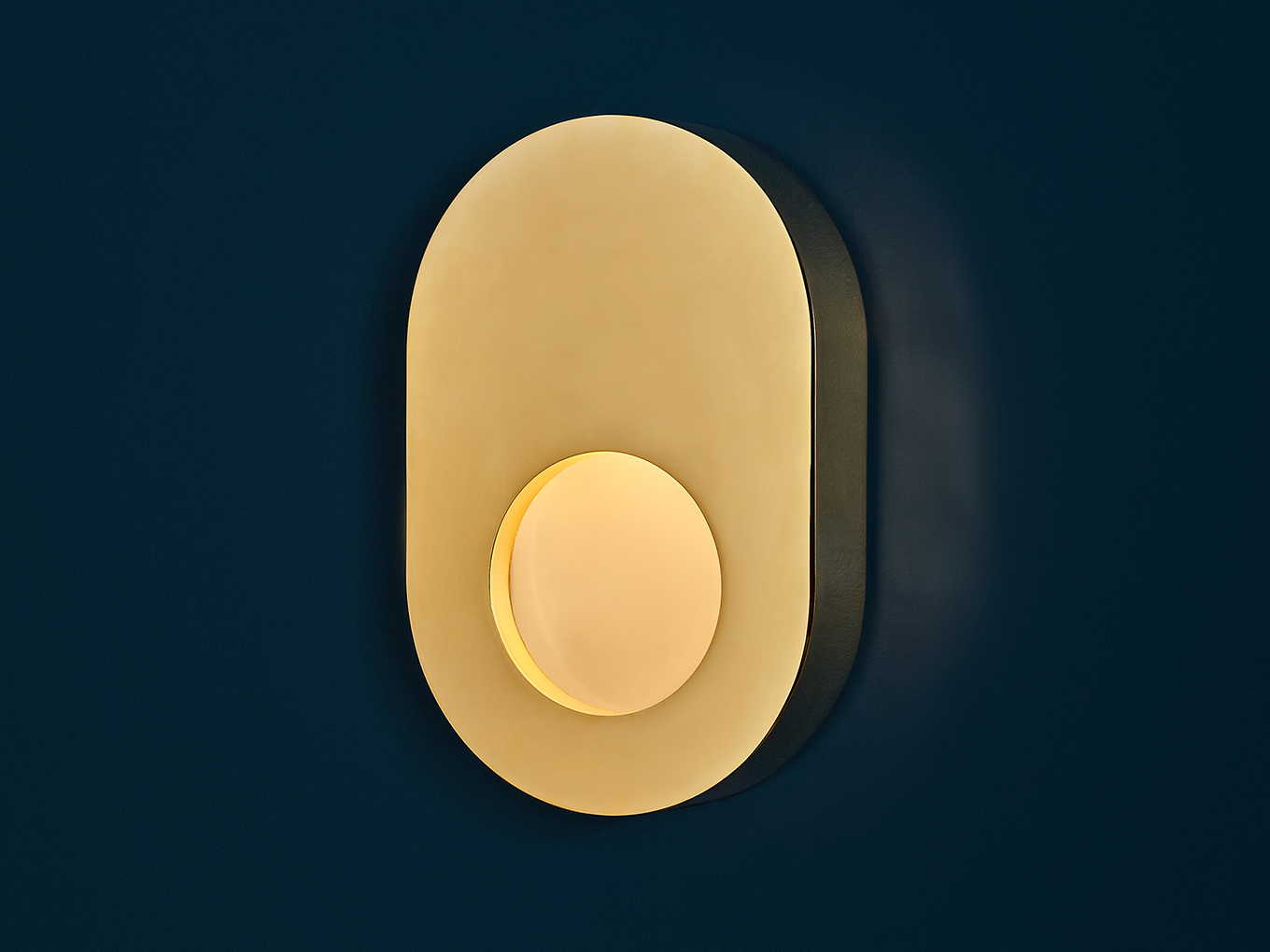 Konekt Portal Sconce_Oblong_1