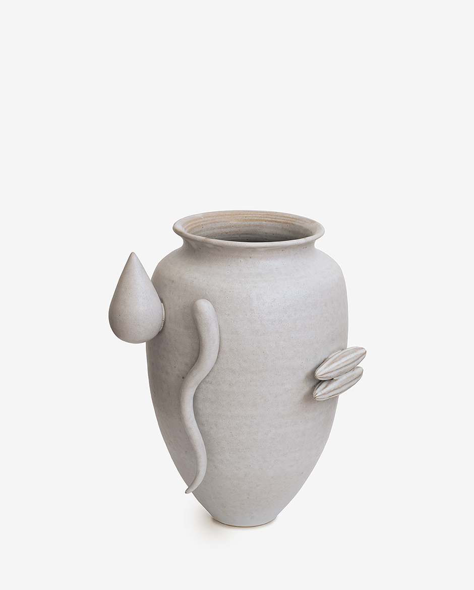 A POT ABOUT A TEARDROP 1