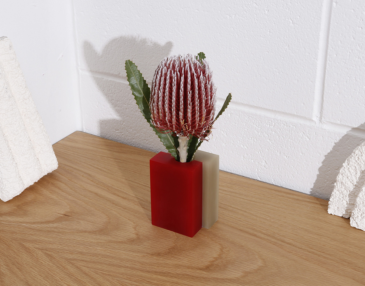 vase versa mini taupe red 2