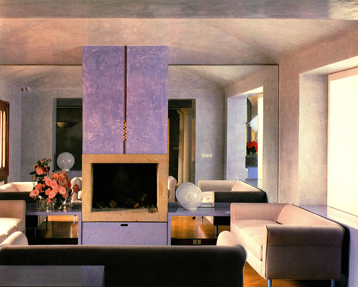 INTERIORS IN COLOR9