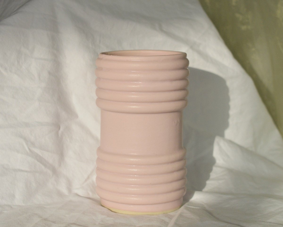 Ribbed-Vase-w--colour-options-20201030220529