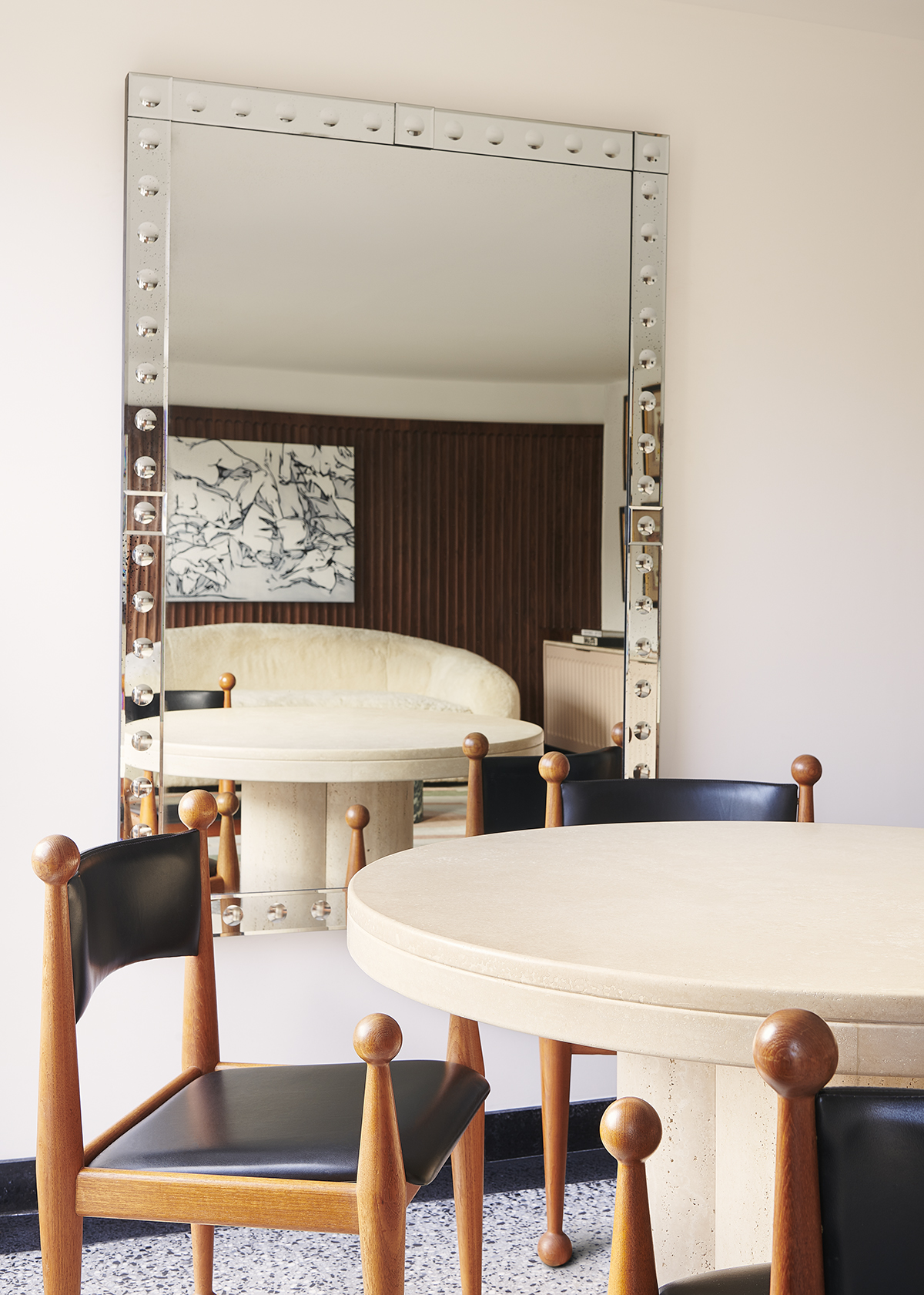 Alessandro Moriconi doctor's office interior