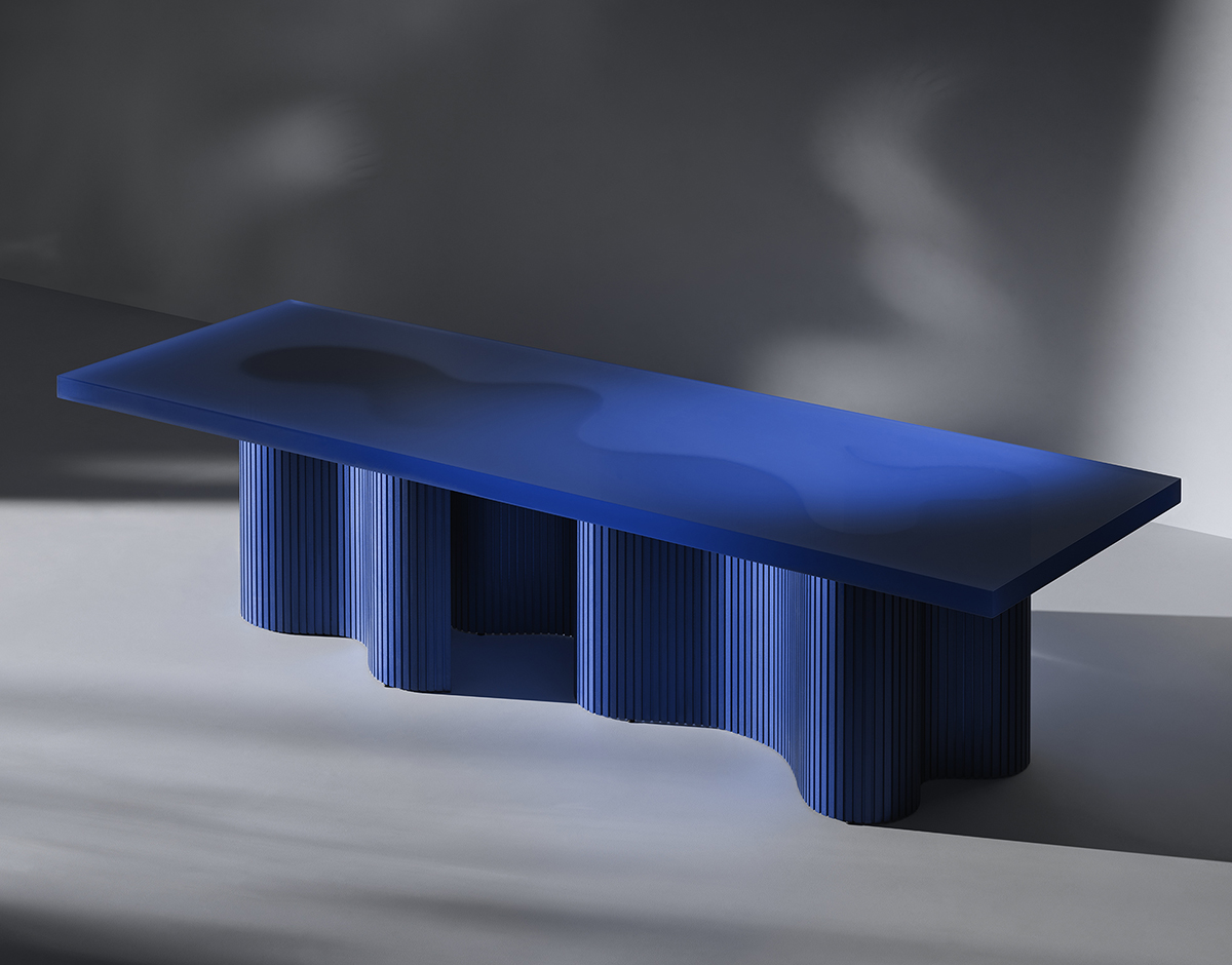 EO_SPINE_TABLE_BLUE_02