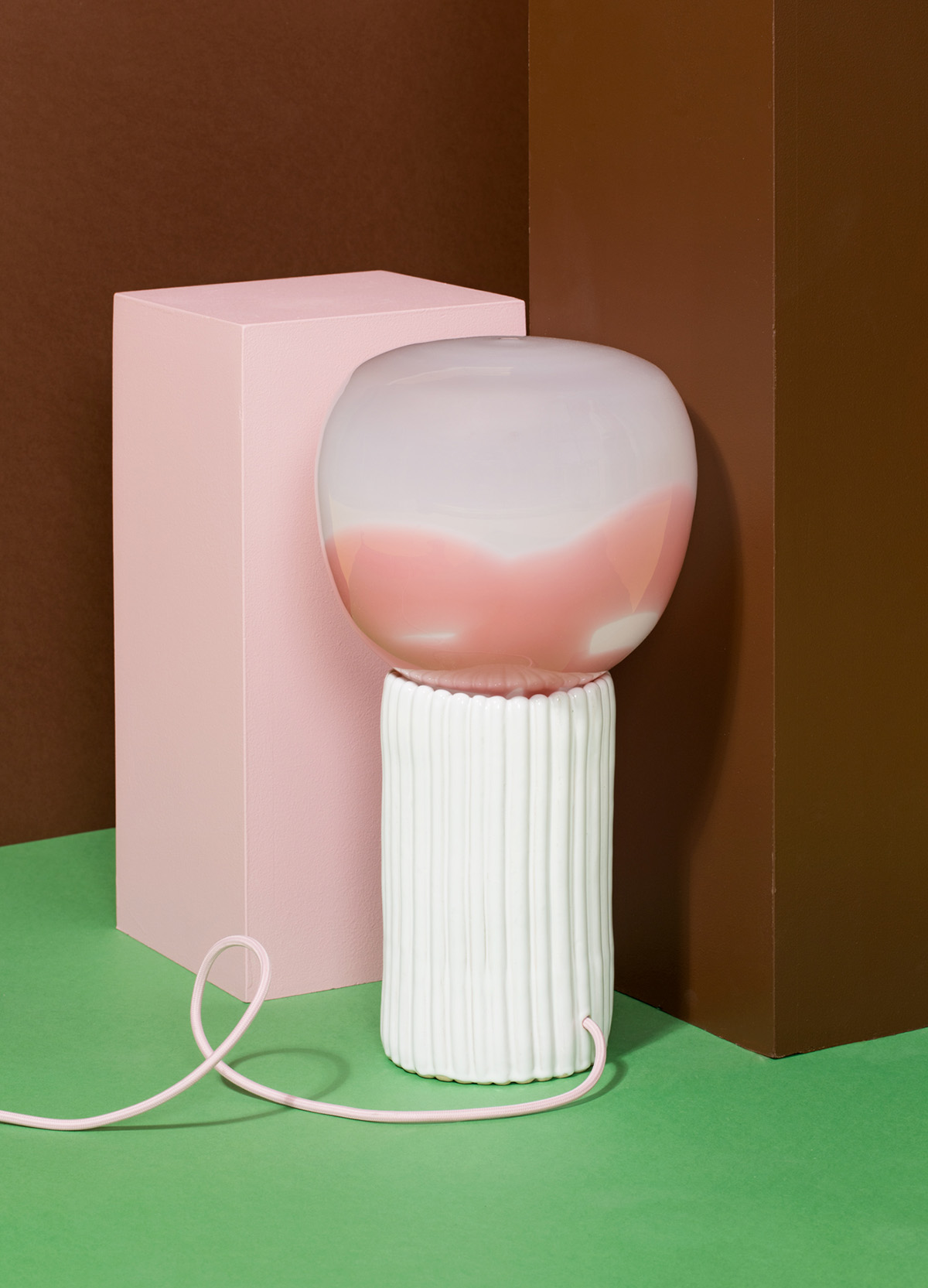 SWIRL_lamp_pink_