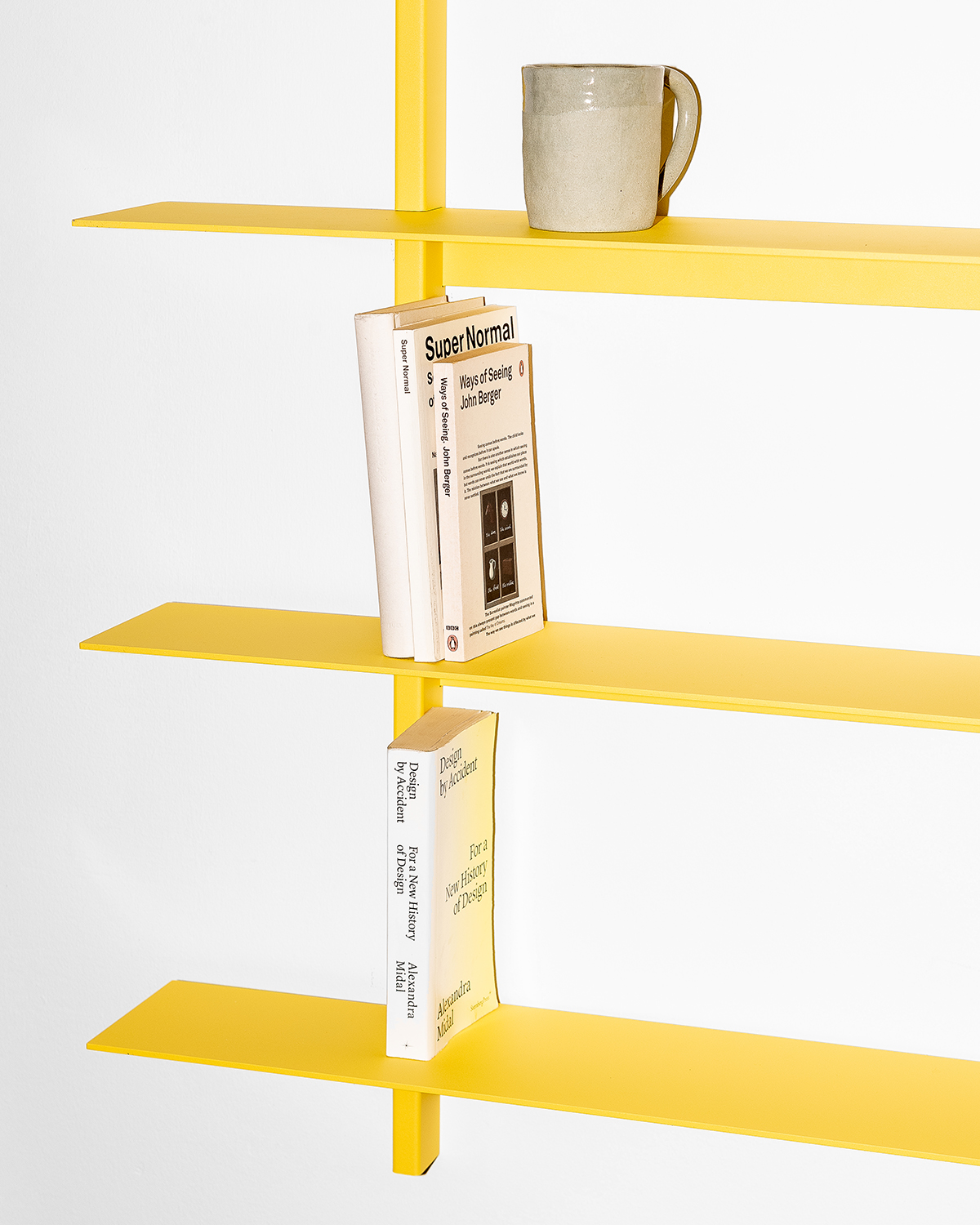 UTIL_plie_wallshelves_90x4_yellow_210830_20