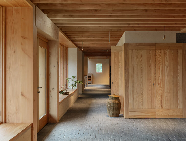 High-design vacation rentals in Ireland and Shelter Island, a show in an iconic modernist house, and more